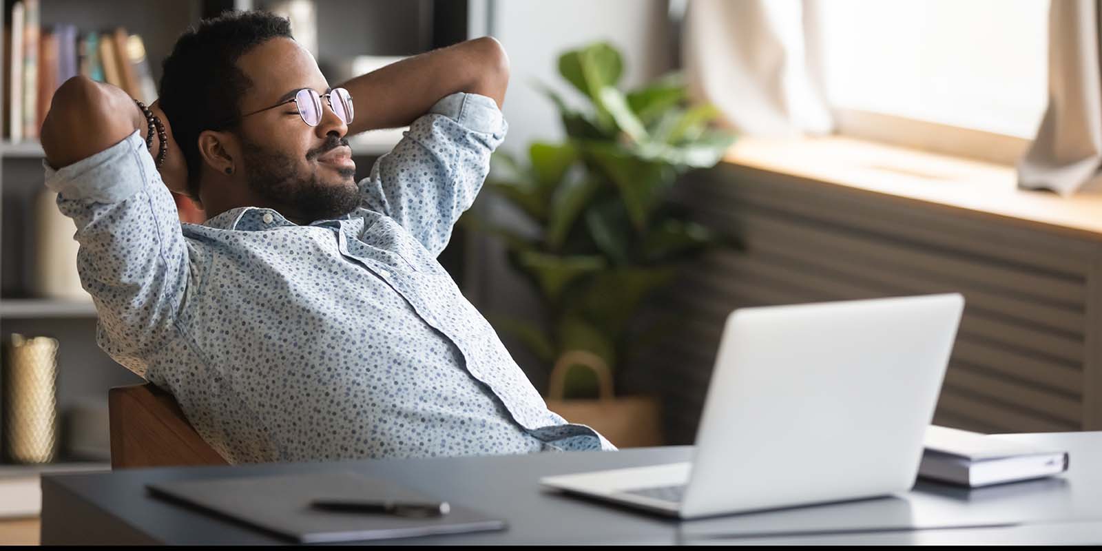 20 Low Stress, High Paying Jobs to Consider in 2025